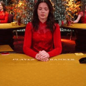 Baccarat Squeeze Evolution game cover